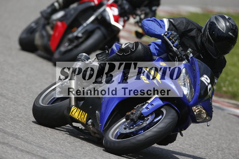 /Archiv-2024/29 12.06.2024 MOTO.CH Track Day ADR/Gruppe blau/20